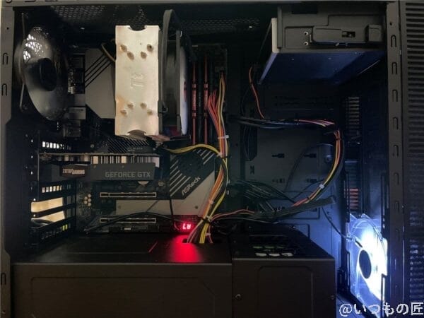 asrockx570creator-within-case | ガジェットレビューの匠 ASRock X570 Creatorに3時間超かけて換装した直後のPCケース内。毎回毎回ホント大変な苦行ですよね…