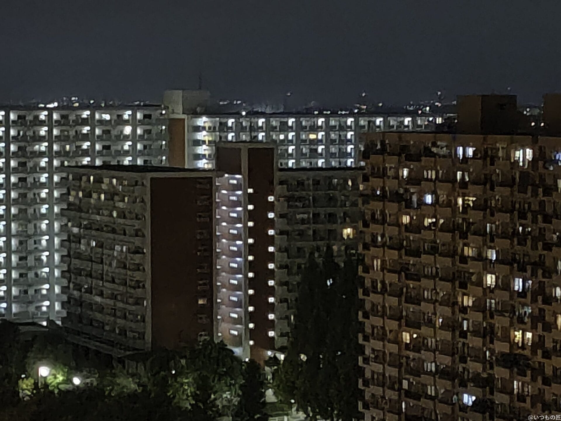oppo reno5a 夜景モードx5 | ガジェットレビューの匠 OPPO Reno5A 夜景モードx5