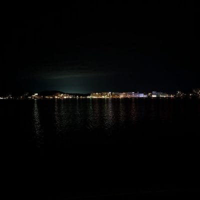 Google Pixel 9 Pro XL カメラ
Google Pixel 9 Pro XL の通常モードでズーム撮影した夜景写真
