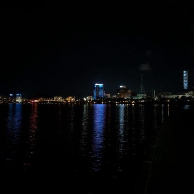 Google Pixel 9 Pro XL カメラ
Google Pixel 9 Pro XL の通常モードでズーム撮影した夜景写真