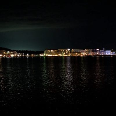 Google Pixel 9 Pro XL カメラ
Google Pixel 9 Pro XL の通常モードでズーム撮影した夜景写真