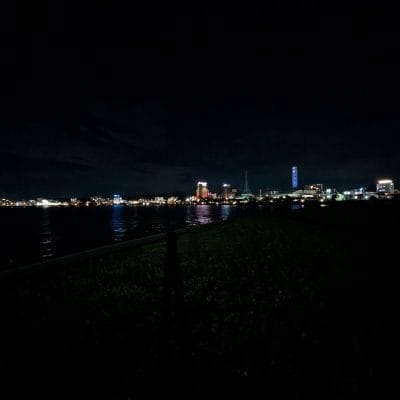 Google Pixel 9 Pro カメラ
Google Pixel 9 Pro の通常モードでズーム撮影した夜景写真