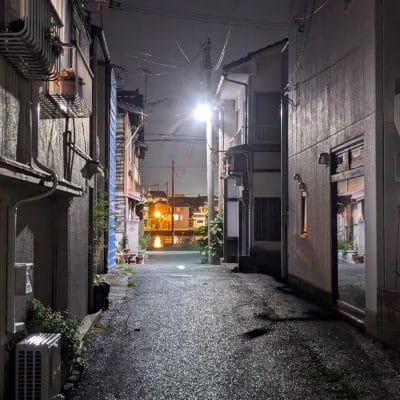 Google Pixel 9 カメラ
Google Pixel 9 で夜間撮影した写真