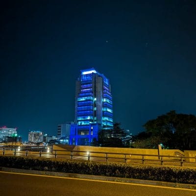 Google Pixel 9 カメラ
Google Pixel 9 でズーム撮影した夜間写真