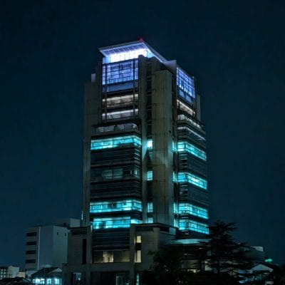 Google Pixel 9 カメラ
Google Pixel 9 でズーム撮影した夜間写真