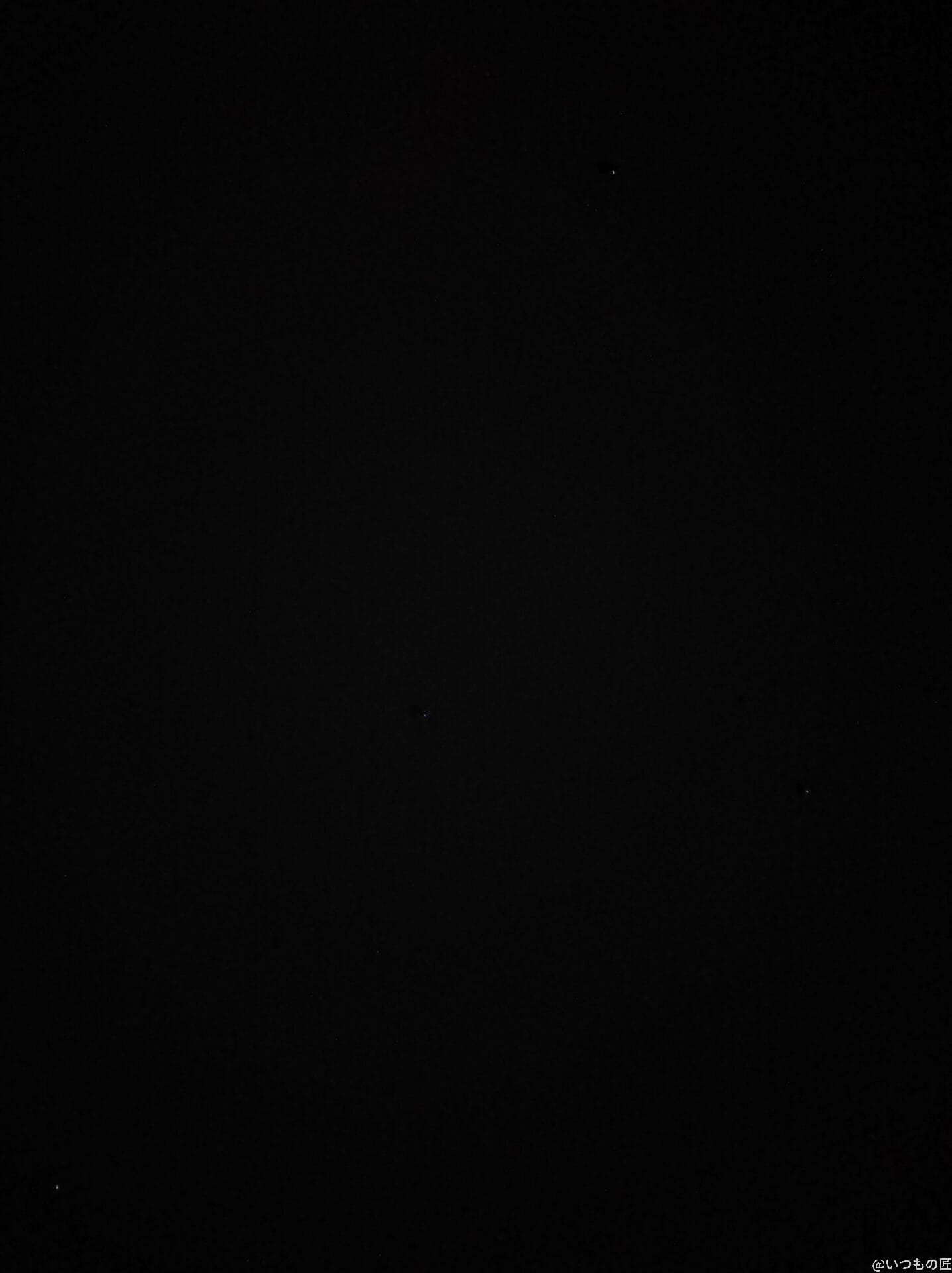 iPhone 16 Pro/16 Pro Max カメラ
iPhone 16 Pro Maxで撮影した夜景写真
