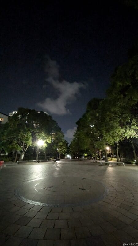 google pixel 8aの通常モードで夜間撮影した写真 | ガジェットレビューの匠 Google Pixel 8a カメラ Google Pixel 8aの通常モードで夜間撮影した写真