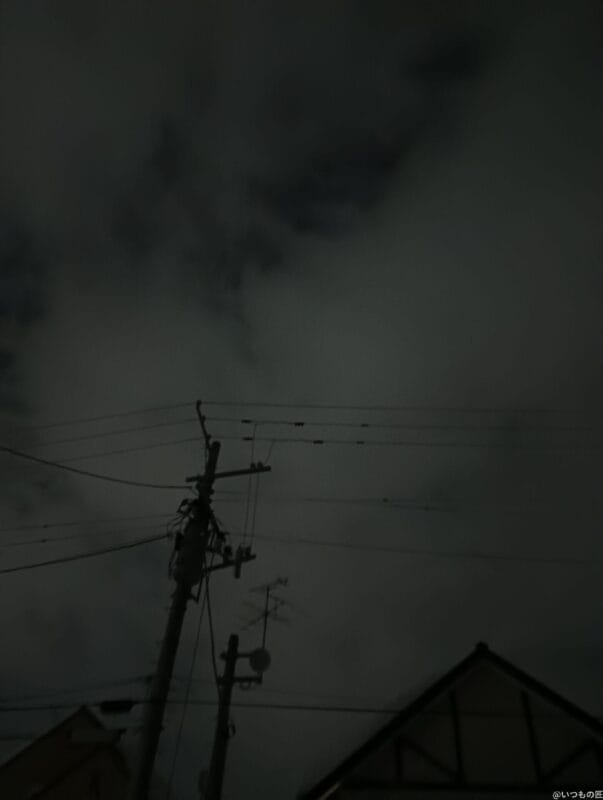 oppo a79 5gで暗所撮影した写真 | ガジェットレビューの匠 OPPO A3 5G レビュー OPPO A79 5Gで暗所撮影した写真