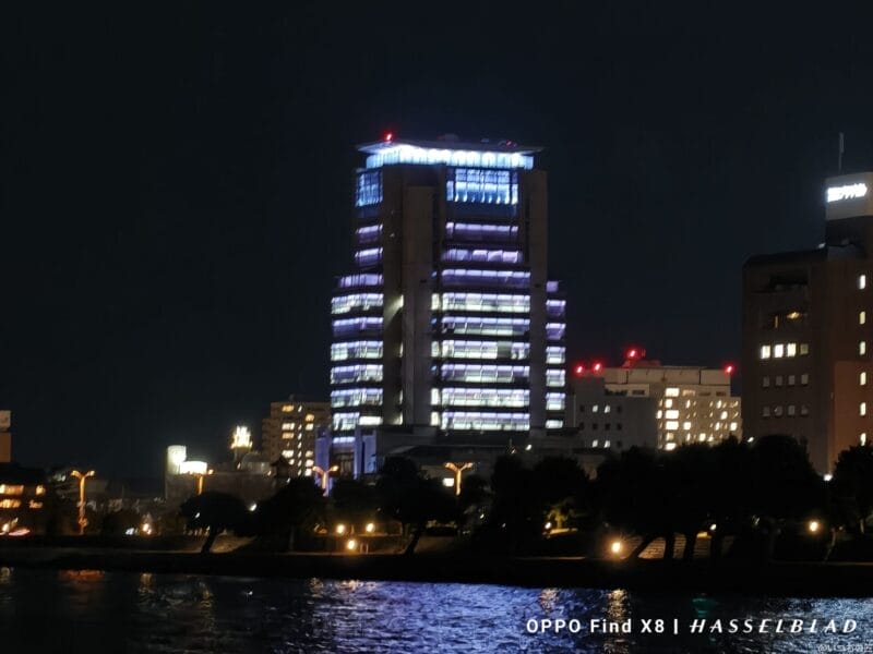 oppo find x8でズーム撮影した夜景写真 | ガジェットレビューの匠 OPPO Find X8 カメラ OPPO Find X8でズーム撮影した夜景写真