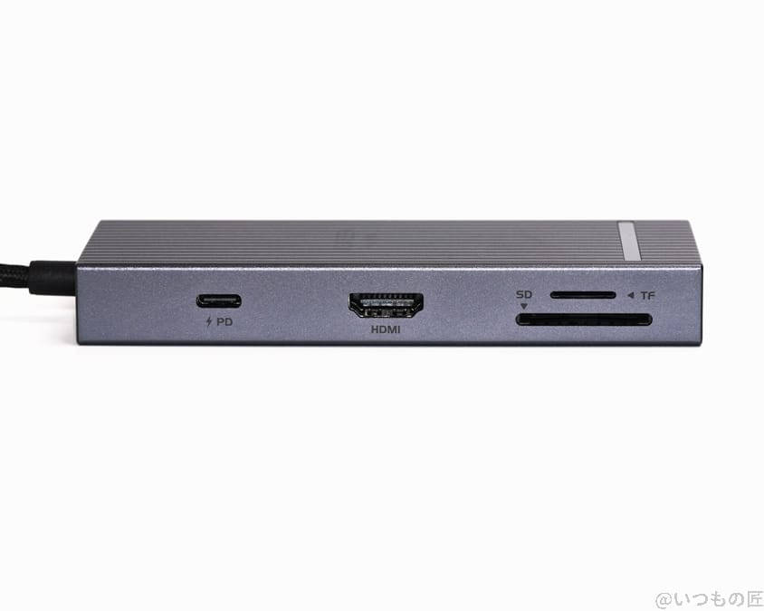 UGREEN Revodok Pro 8in1 USB-Cハブ レビュー 本体右面