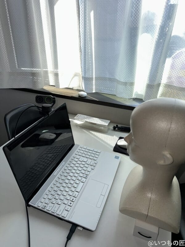 insta360 link 2のai追跡機能をテストしている様子 | ガジェットレビューの匠 Insta360 Link 2 レビュー Insta360 Link 2のAI追跡機能をテストしている様子