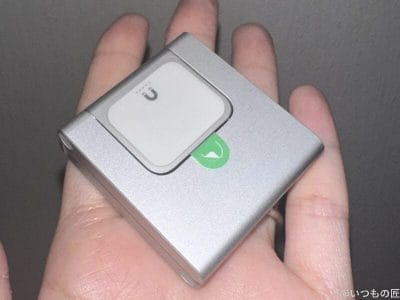 手のひらサイズのマウント | ガジェットレビューの匠 Insta360 Link 2C レビュー 手のひらサイズのマウント